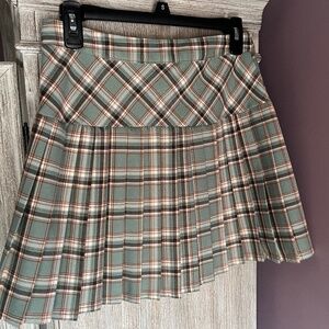 Preppy pleated skirt